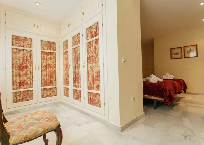 Spacious 3br Fantastic Balcony Location סביליה